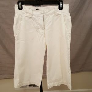 BCBGMaxAzria White capri pants